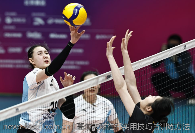 高尔夫球推杆实用技巧与训练方法